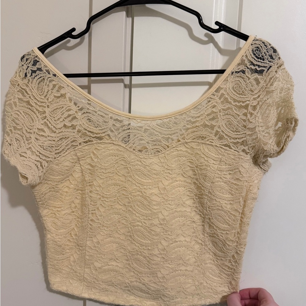 Lace Junior's Crop Top in Cream